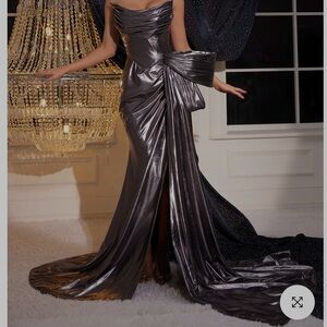 Maxi dress strapless bow metallic dress